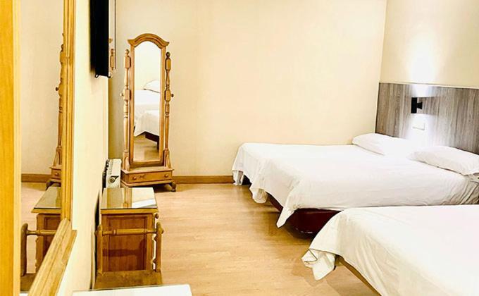Habitación Cuádruple con baño privado