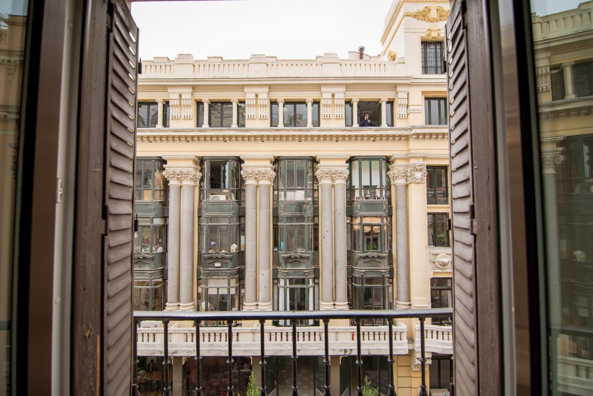 Double Room City View,1739365183:JPEG