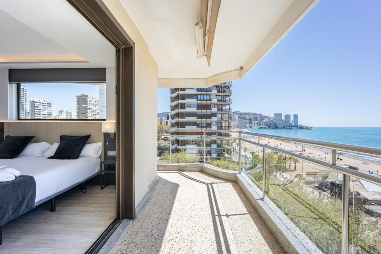 Habitación Doble Deluxe con balcón y vistas al mar