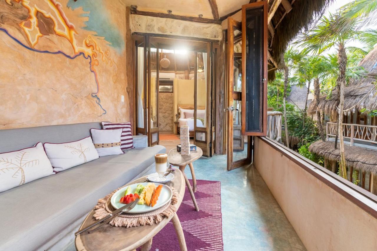 Suite Deluxe con vistas parciales al mar