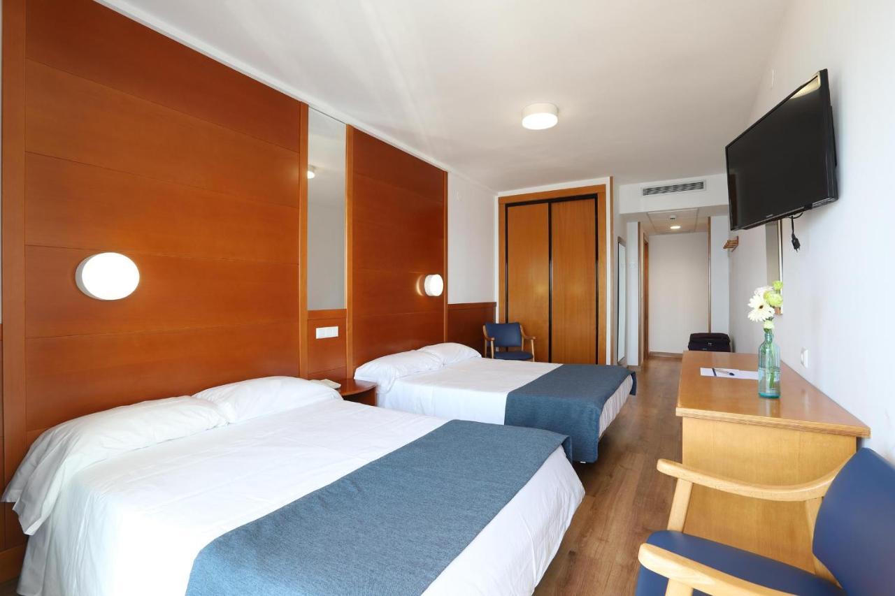 Habitación Doble con vistas al mar - 1 o 2 camas (3 adultos)
