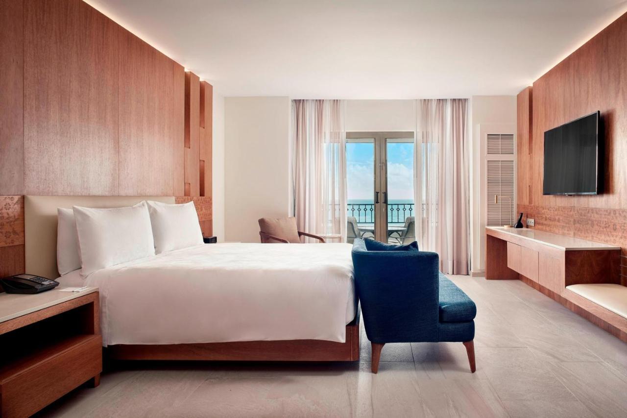 Nivel Club para 2 adultos, Suite con balcón, 1 dormitorio