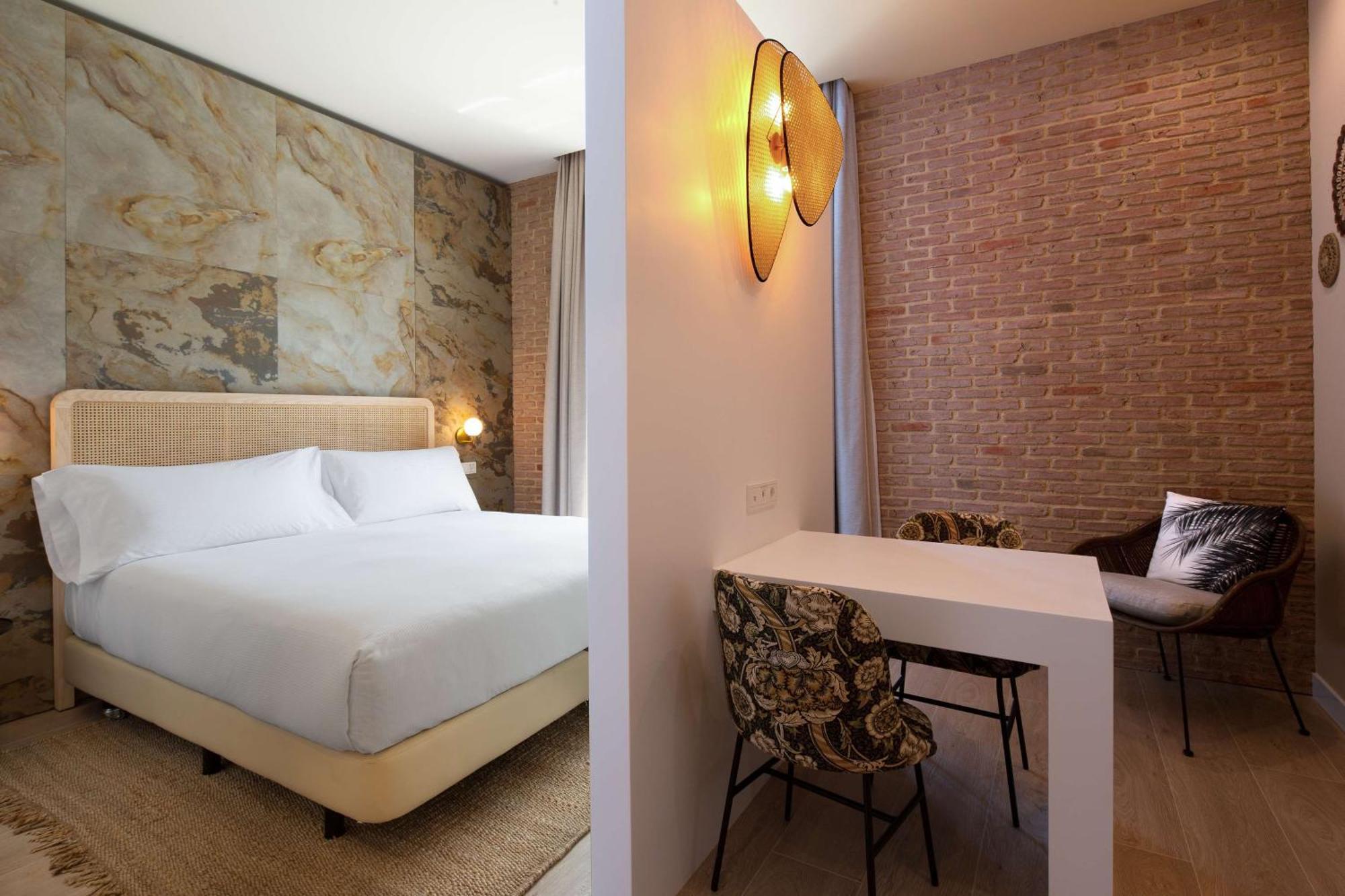 Habitación con cama extragrande