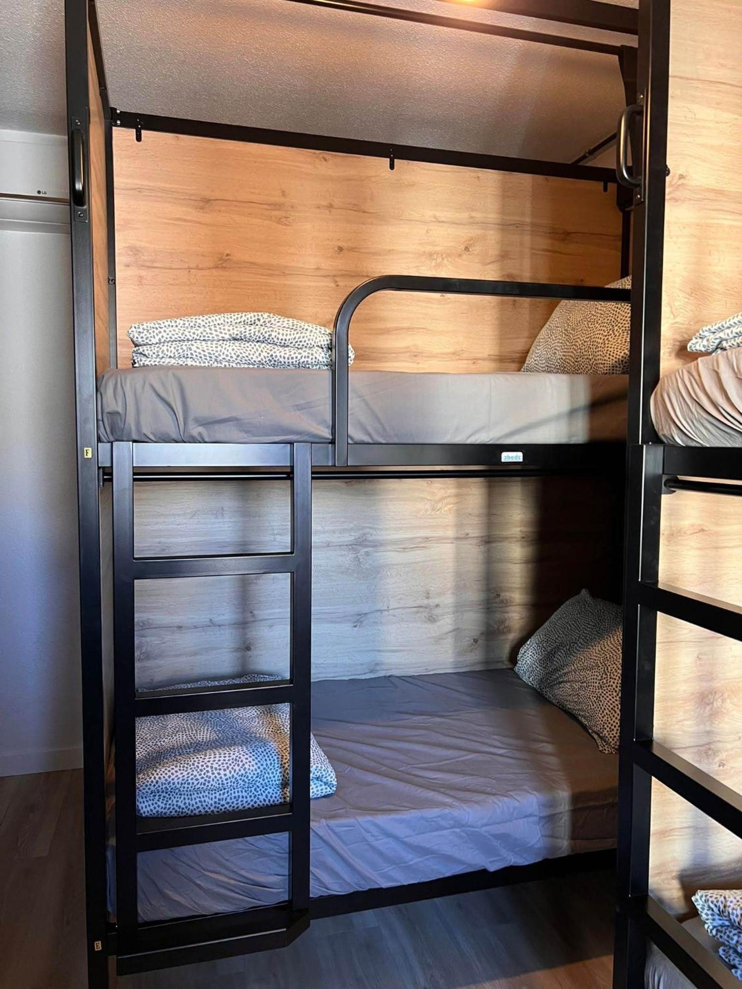 Cama en habitación compartida mixta de 6 camas