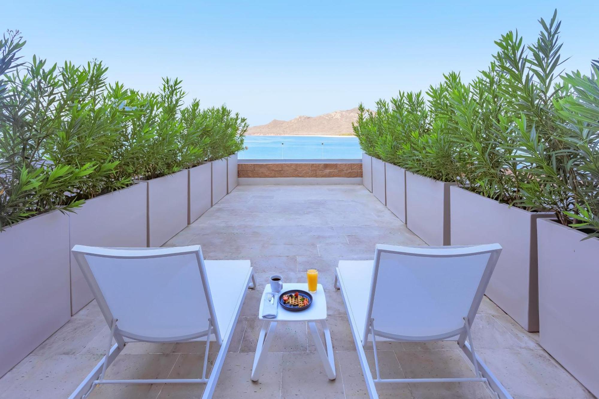 Habitación Deluxe con terraza y vistas al mar - 2 camas grandes