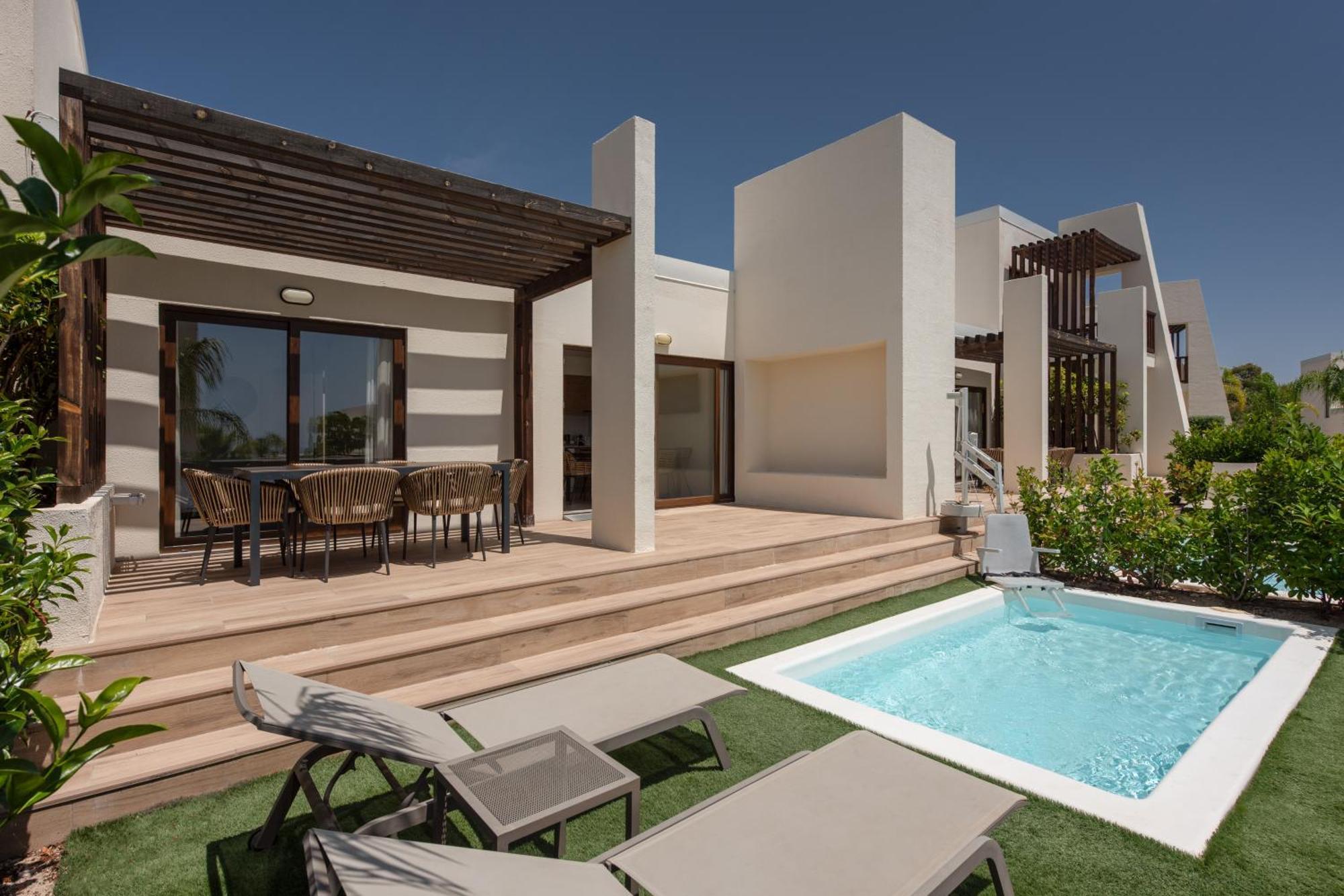 Two-Bedroom Adapted Pool Villa with Balcony and Resort View,1692128998:JPEG