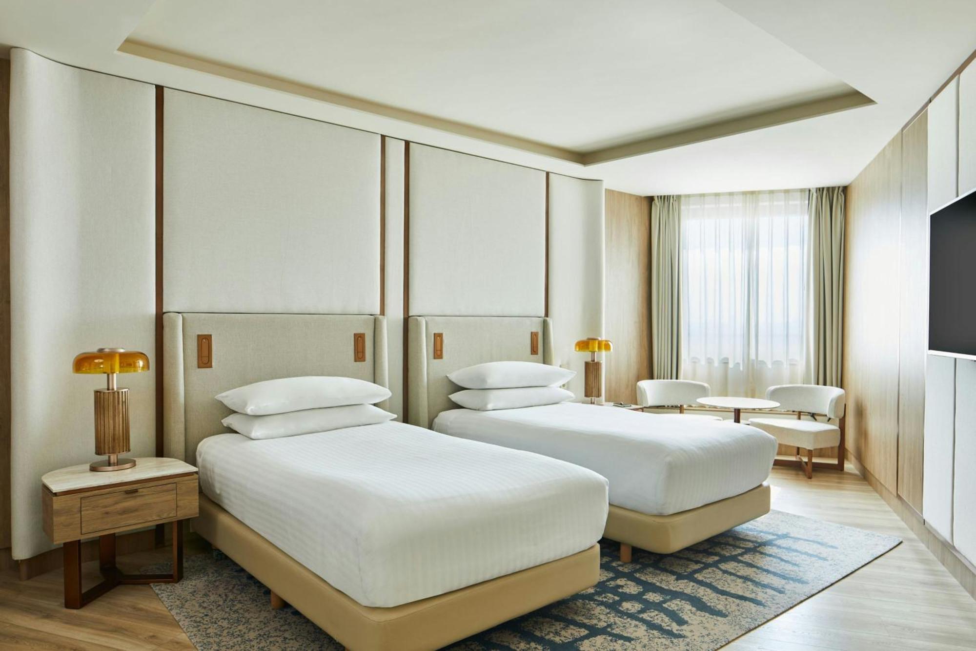 Deluxe Twin Room Two Twin Beds,1729989970:JPEG