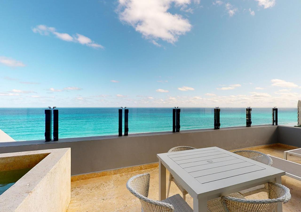 Suite Familiar con terraza frente al mar