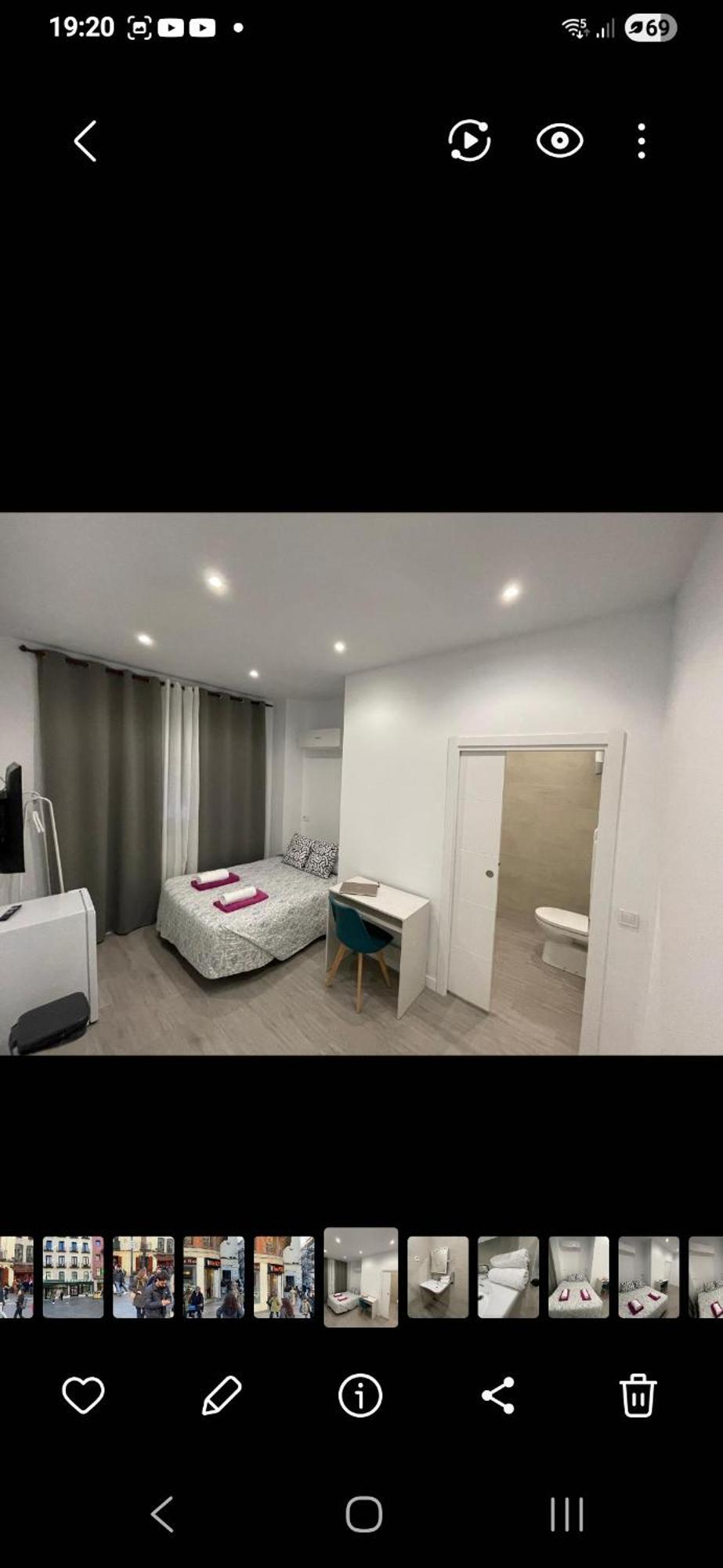 Habitación adaptada para personas con movilidad reducida - Cama grande
