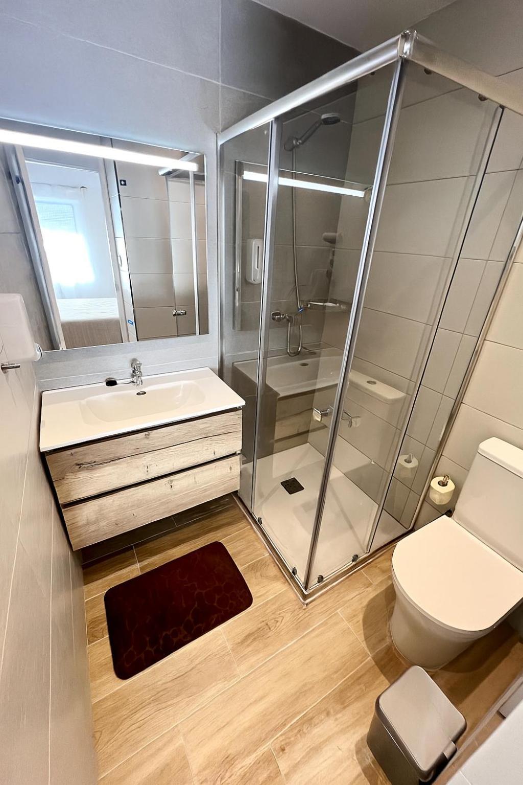 Habitación Doble con baño privado