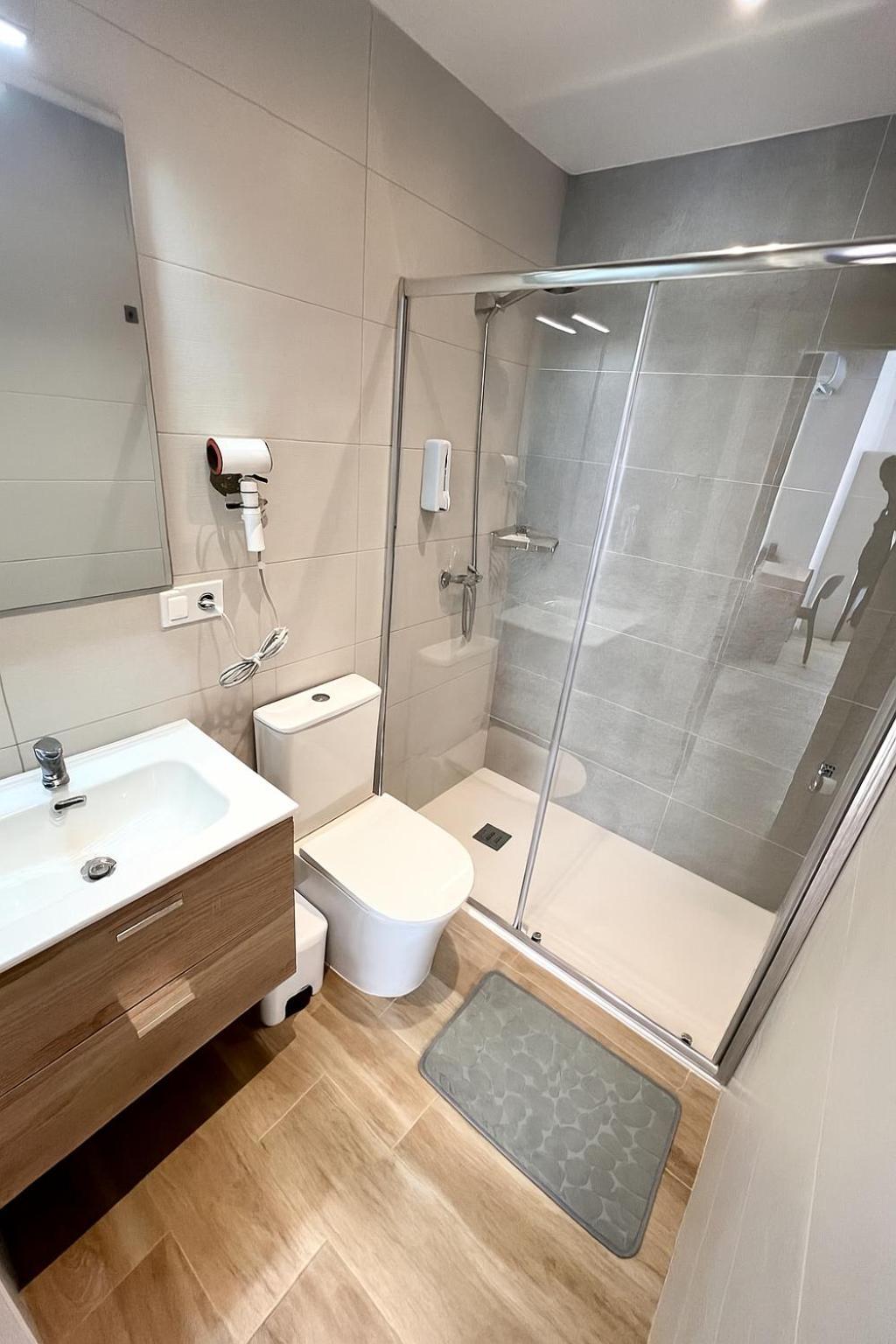 Habitación Doble con baño privado