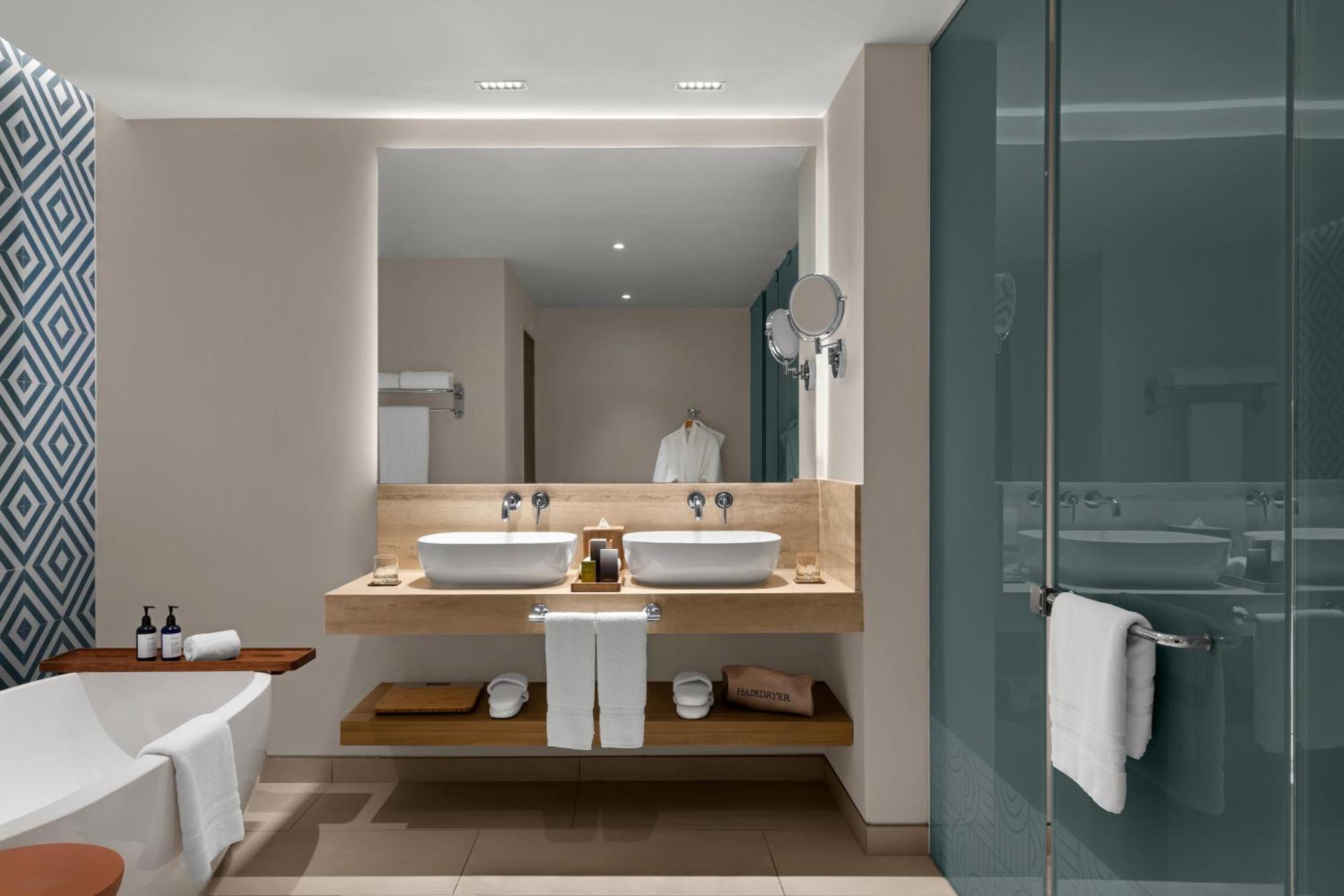 Suite Premium con vistas al océano - 2 camas extragrandes Murphy