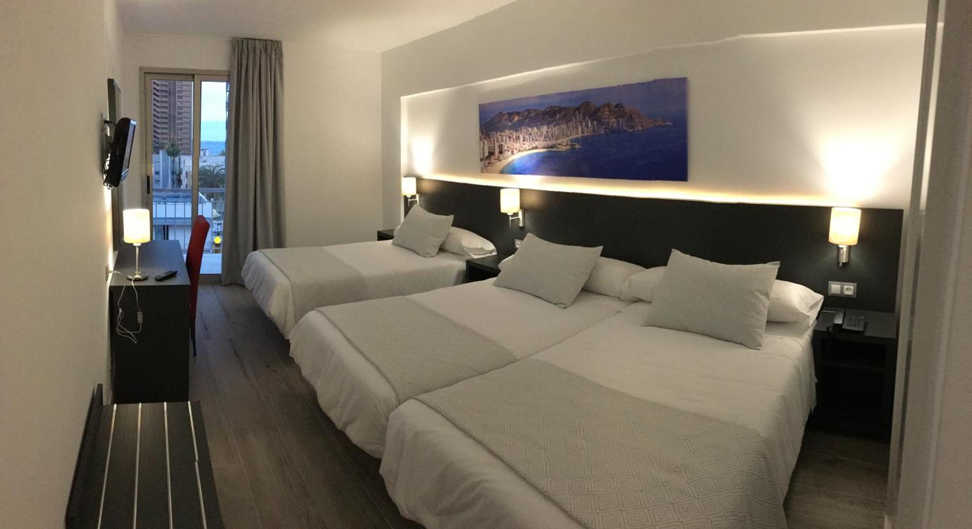 Habitación Triple (2 adultos + 1 niño)