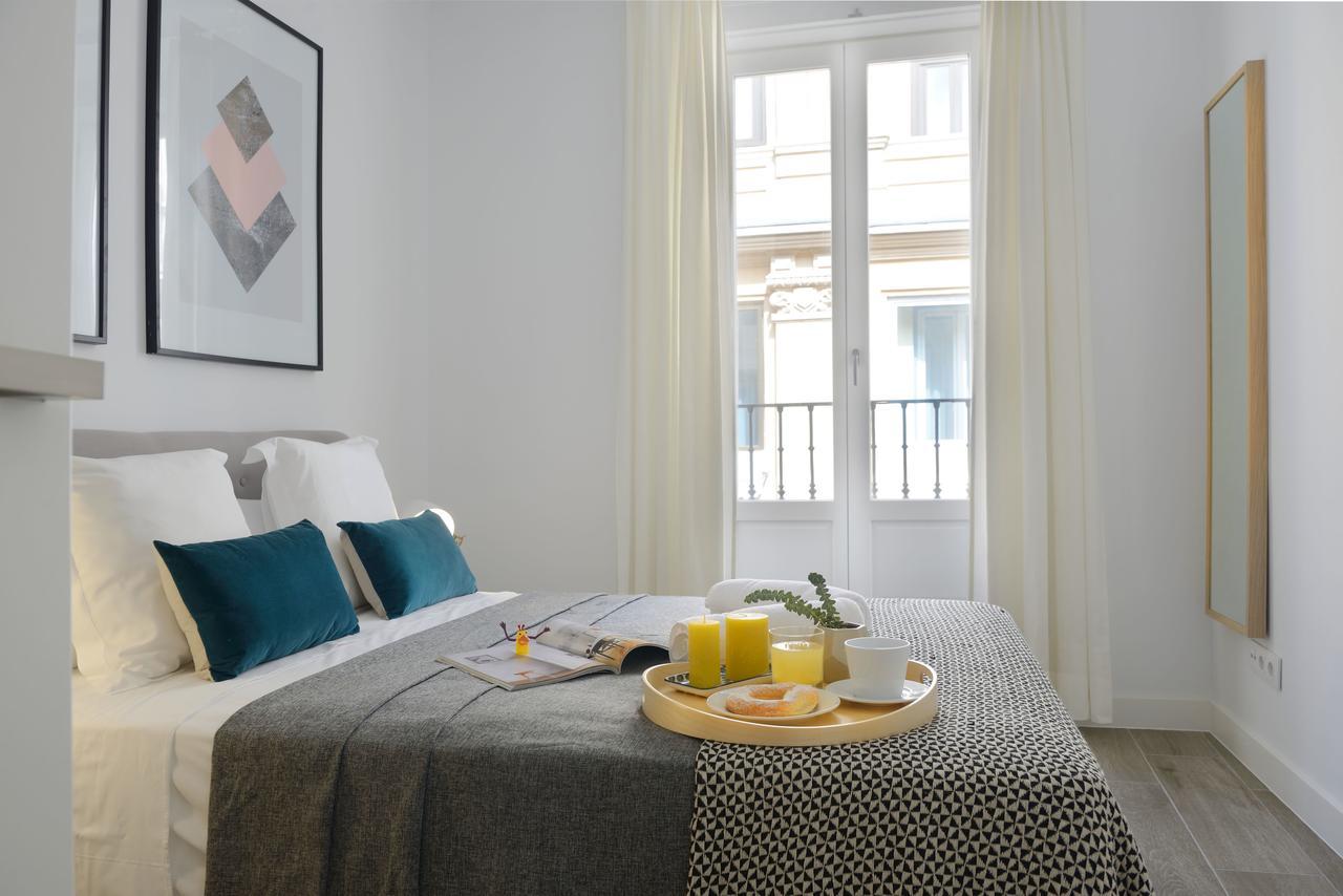 Apartamento con balcón