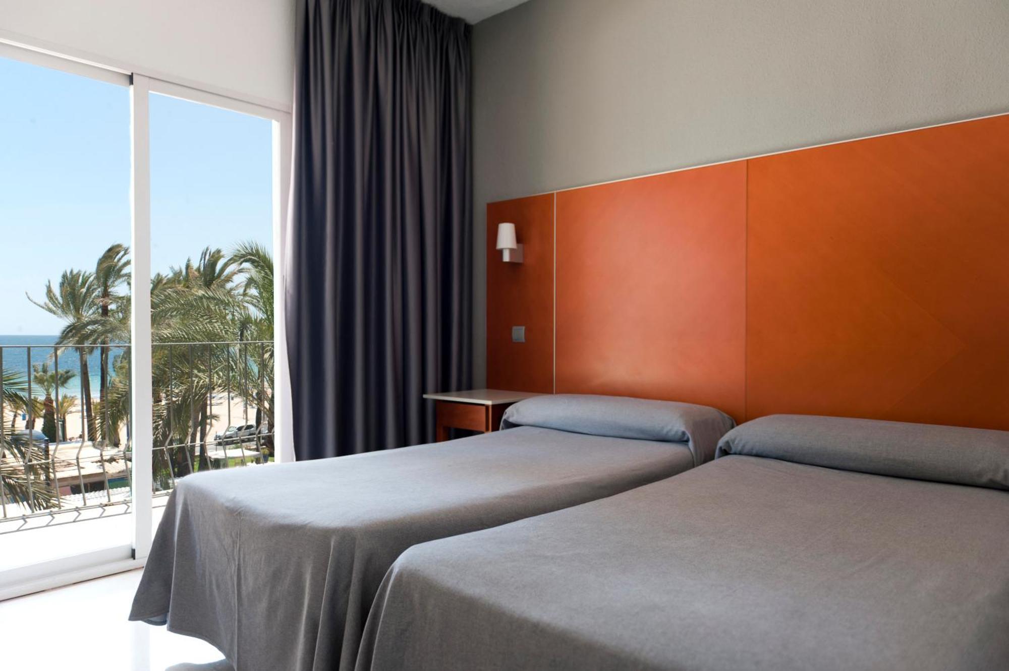 Habitación Doble con vistas al jardín