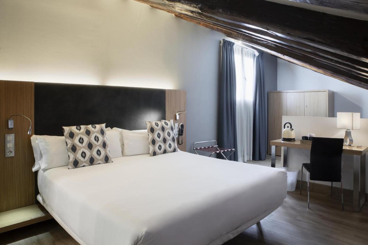 Habitación Doble con bañera de hidromasaje