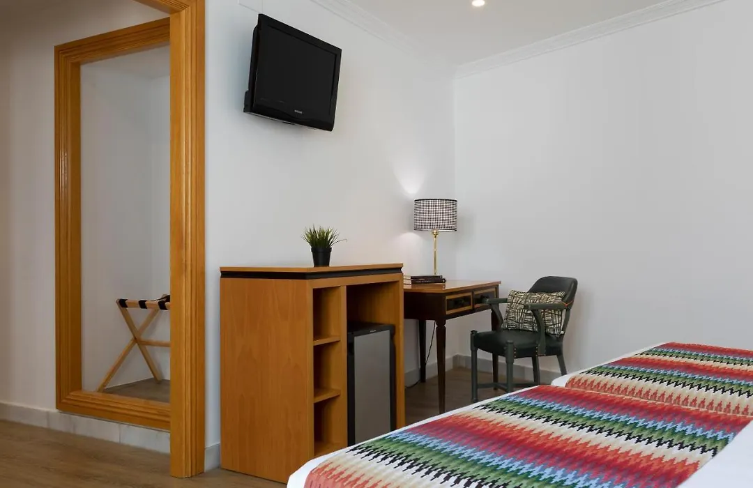Hotel Don Curro-1