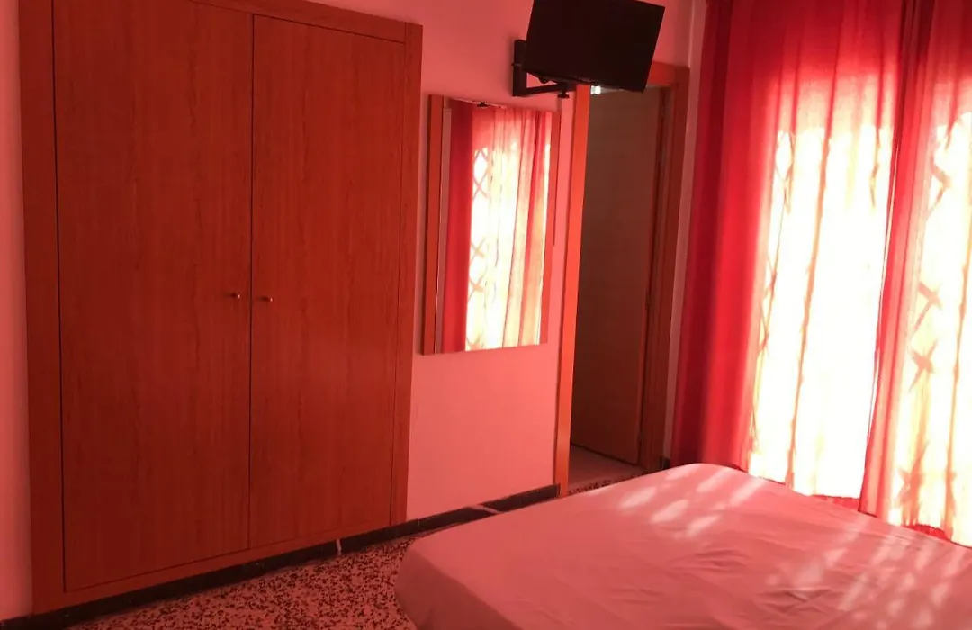 Hotel Iris-1