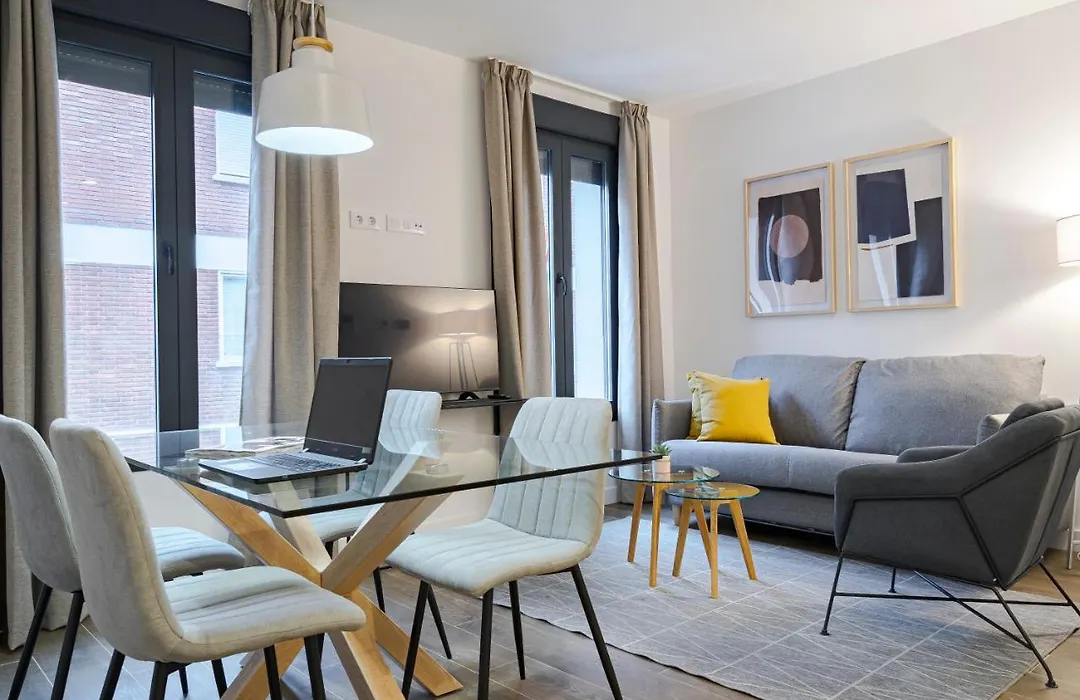 Feelathome Castilla Apartments-1