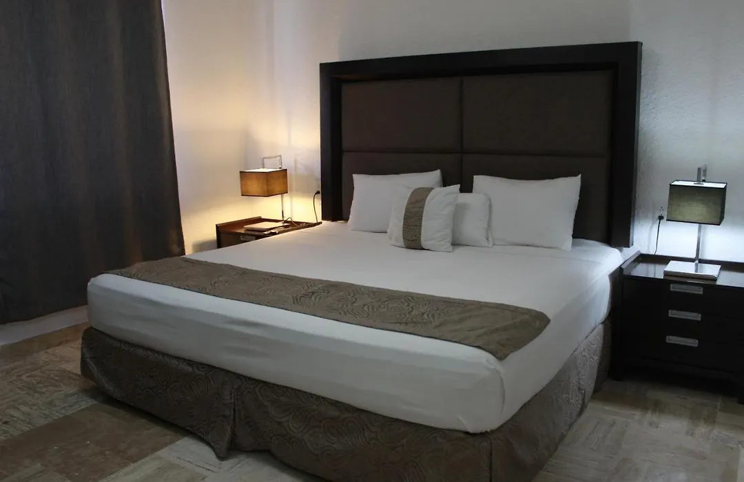 Sunlight Hotel-1