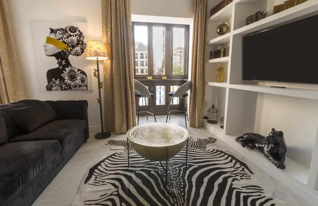The Clock House - Luxury Urban Suites-1
