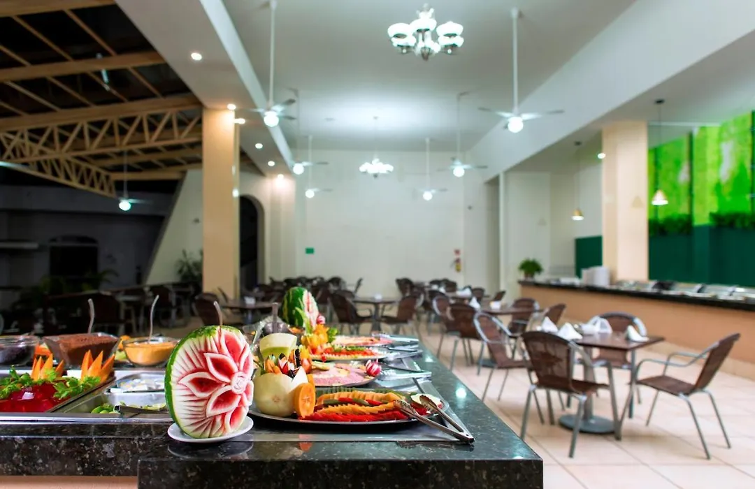 Costa Club Punta Arena - Desayuno buffet incluido-1