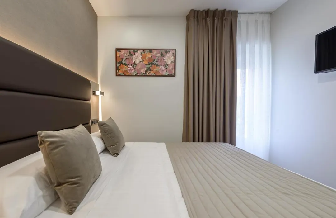 Hostal Sun Gate-1