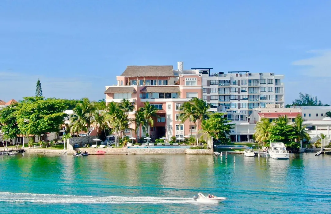 Casa Tortugas Boutique Hotel - CANCUN Luxury Hidden Gem-1