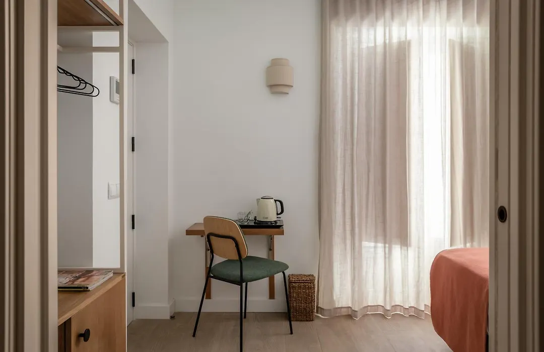 BYPILLOW Casa Gades-1