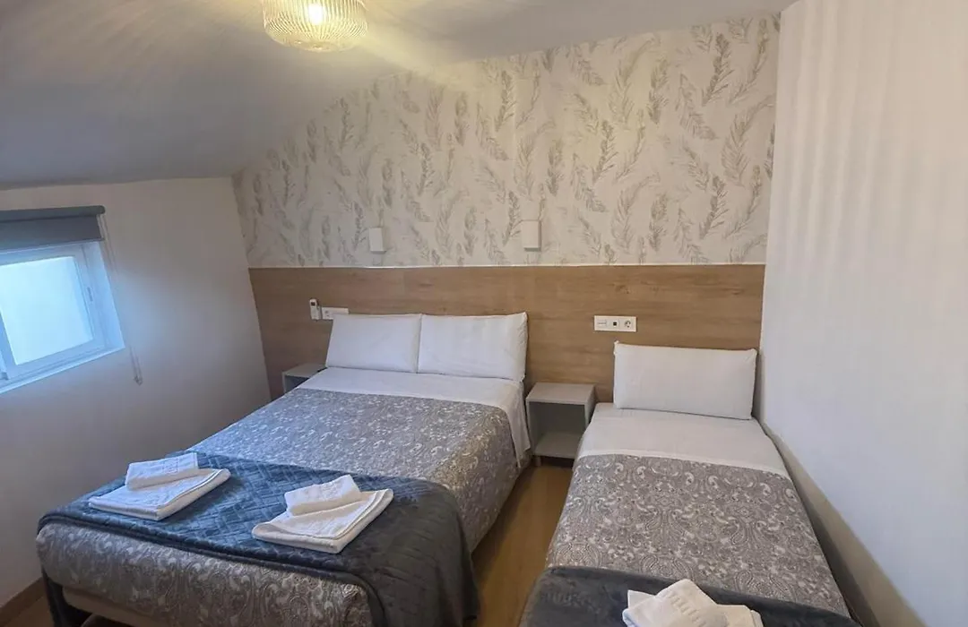 Hostal Esparteros-1