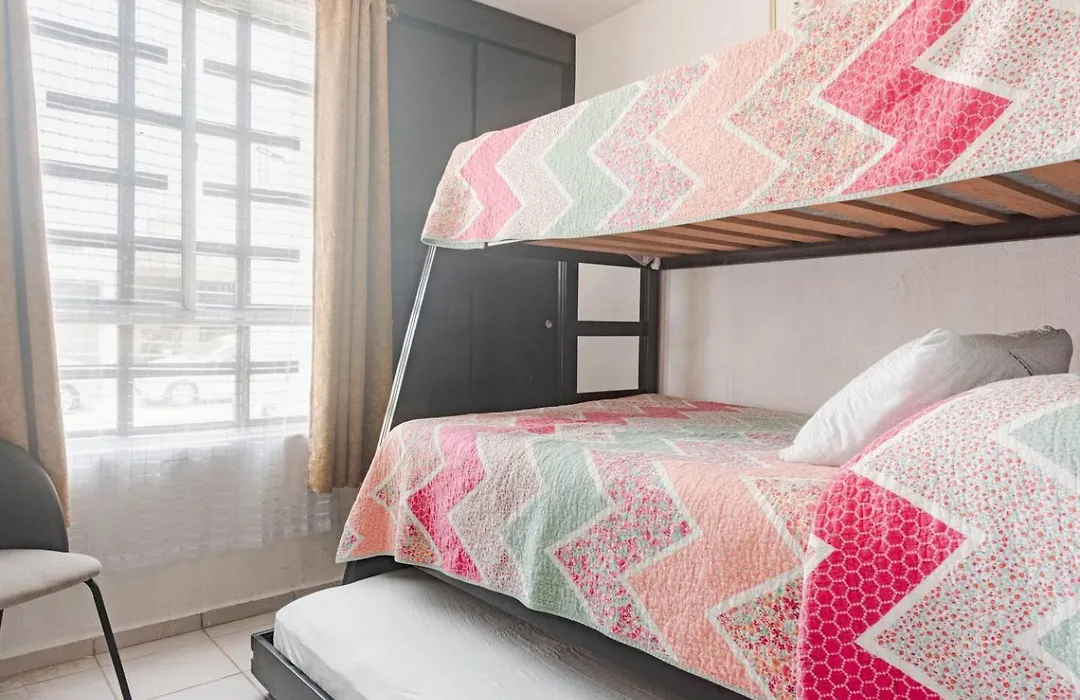 Hermosa CASA en privada, ingreso las 24 h-1