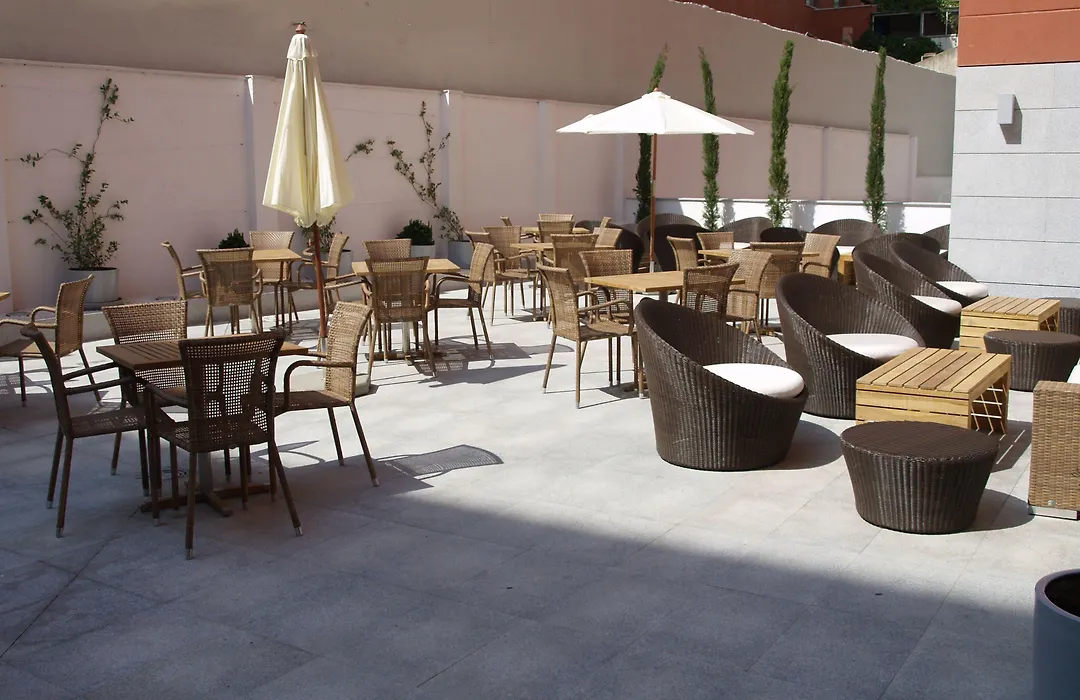 Eco Alcalá Suites-1