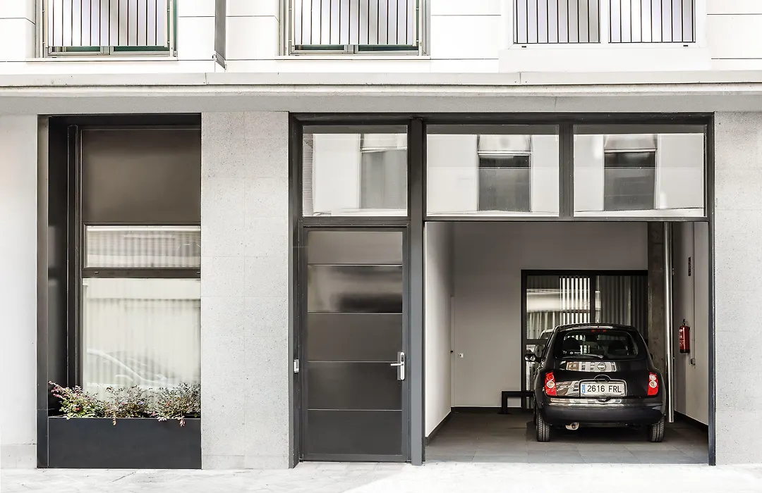 Eric Voekel Boutique Apartments - Atocha Suites-1