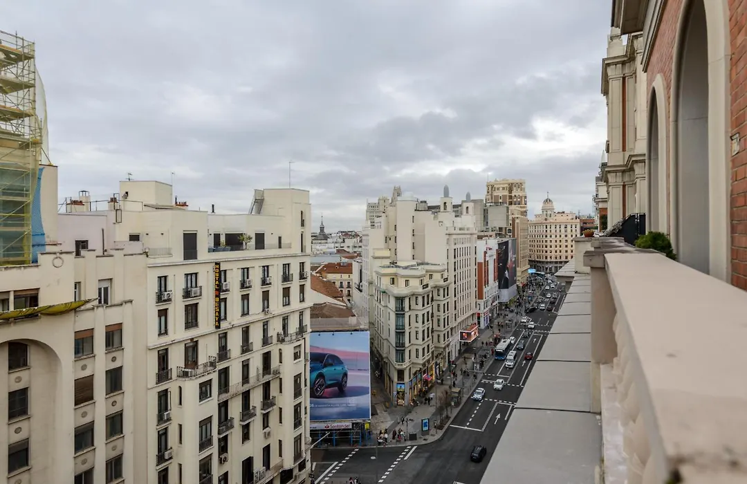 Gran Via Capitals, By Monaro-1