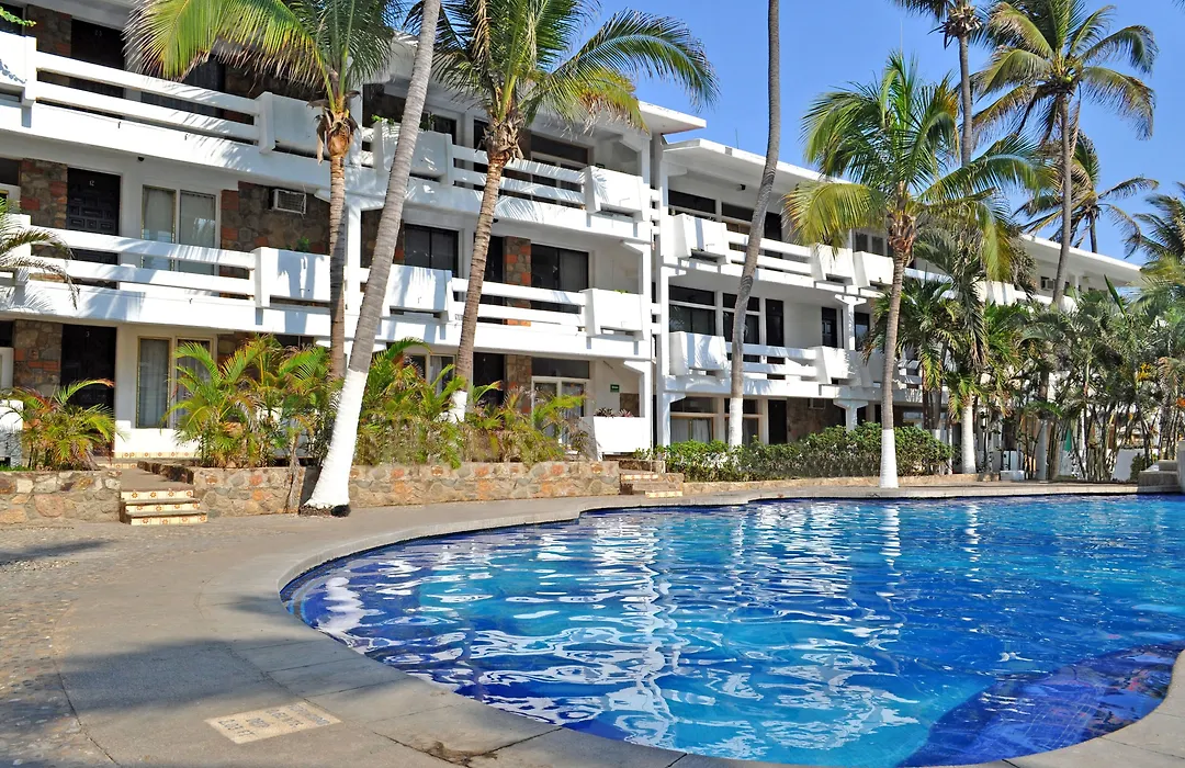 Mar Paraiso Queen-1