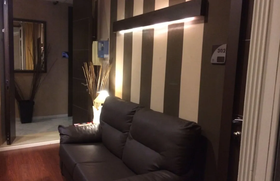 Hostal Larios-1