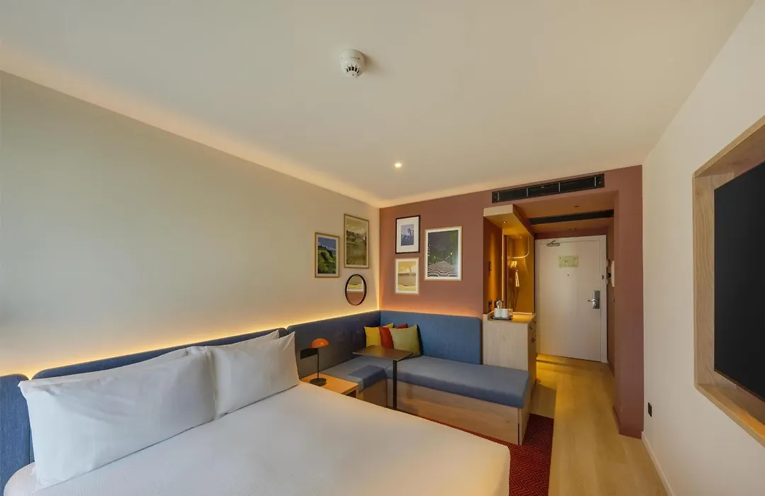 Hampton By Hilton Alicante Airport-1