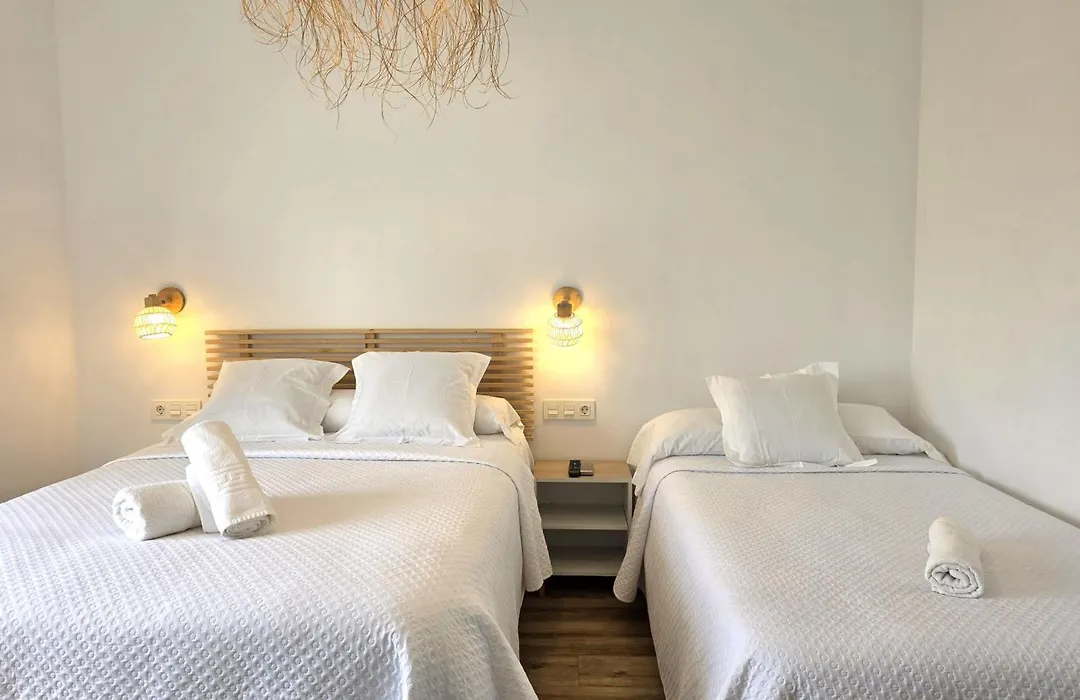 Hostal Casa Emilio-1