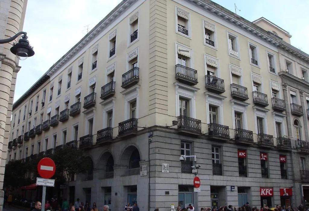 Hostal Riesco-1