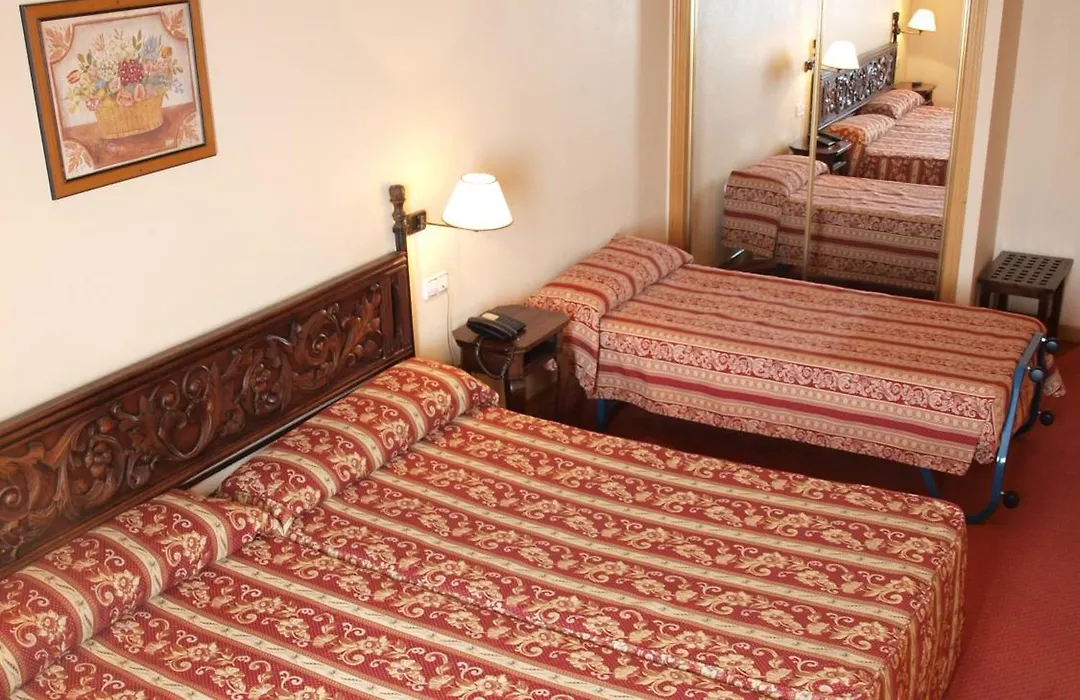 Hotel Don Luis-1