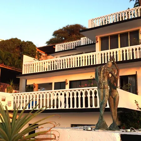 Villa Guitarron gran terraza vista espectacular 6 huespedes piscina gigante-3