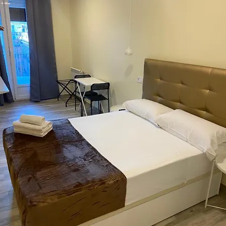 Hostal Alaska-2