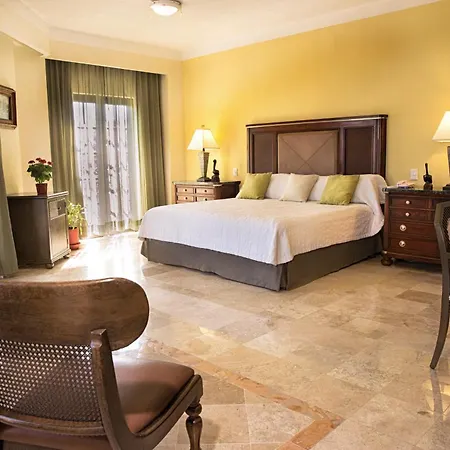 Hotel Los Itzaes By 5Th Av-2