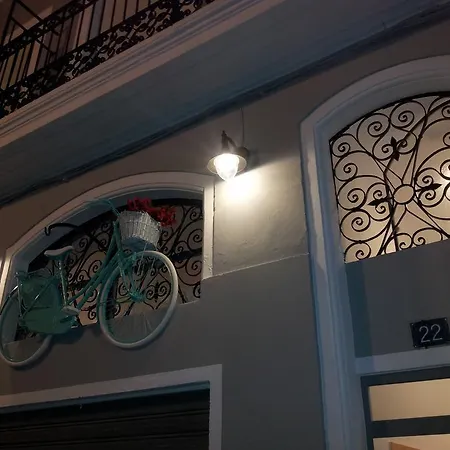 Hotel Smile & Co Hostal Boutique-3