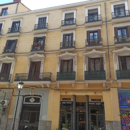 Hostal Huespedes Toledo-2