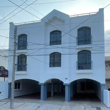 Suites San Luis-3