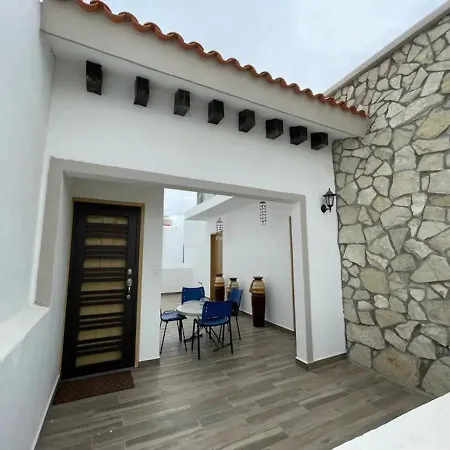 La casa del faro Azul Marino-3