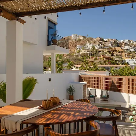 Casa Gallo, Heated Pool, Exclusive Beach & Great Location-2