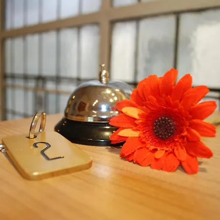 Hostal Avenida-3