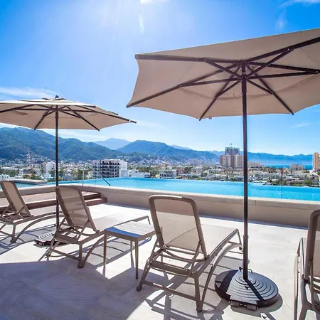 Sleek Versalles 2Br Roma Encore-3
